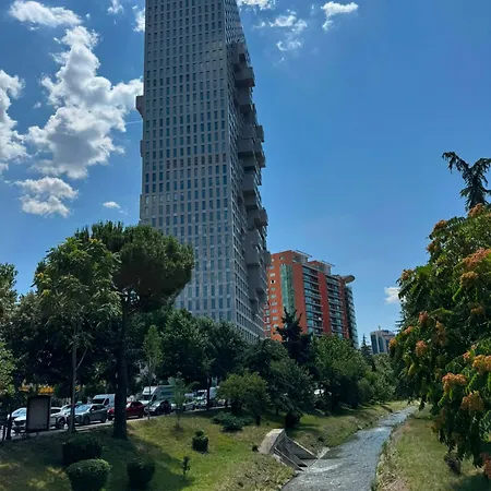 Maap Downtown One Τίρανα